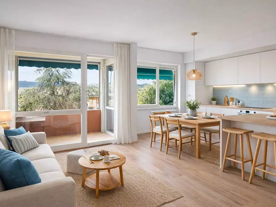 Immagine 2 di Appartamento in vendita  in Via Val Di Sole 27 a Rapallo