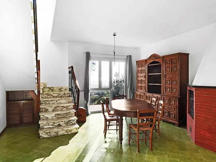 Immagine 6 di Villa in vendita  in Via Suea 75 a Lavagna