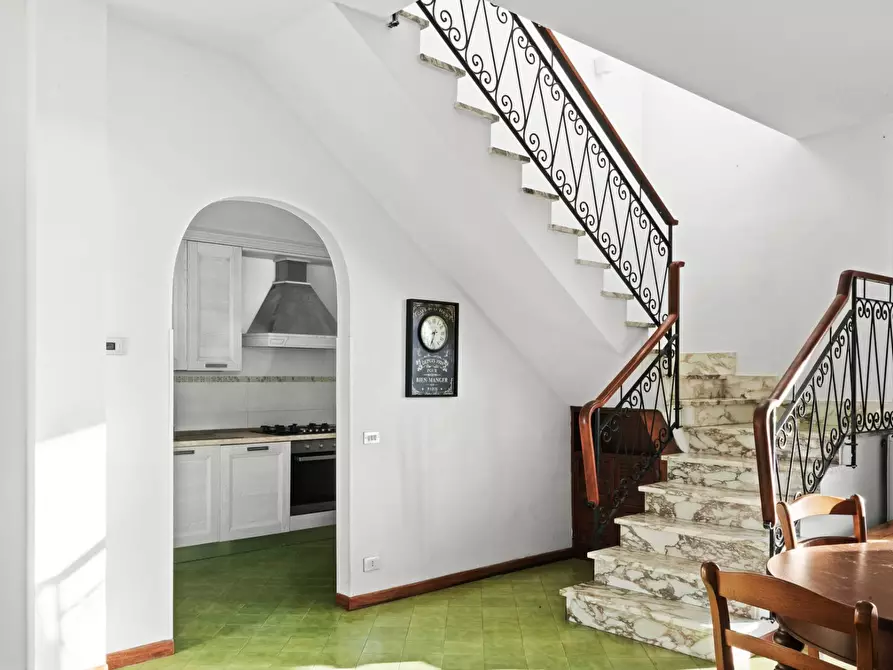 Immagine 7 di Villa in vendita  in Via Suea 75 a Lavagna