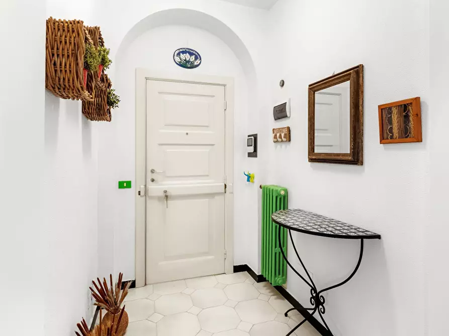 Immagine 21 di Appartamento in vendita  in Via San Michele 2 a Rapallo