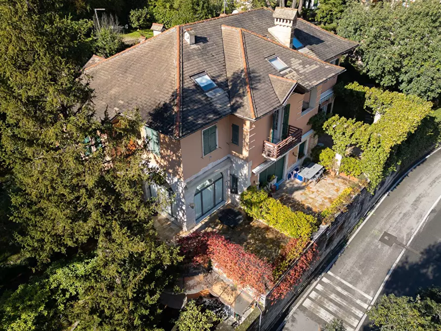 Immagine 22 di Appartamento in vendita  in Via San Michele 2 a Rapallo