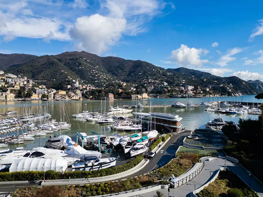 Immagine 25 di Appartamento in vendita  in Via San Michele 2 a Rapallo