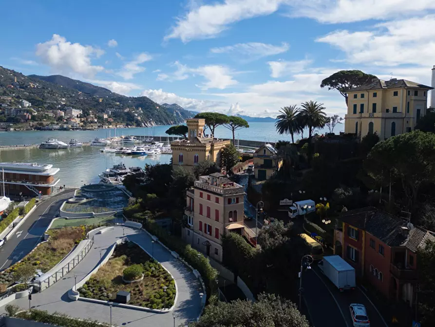 Immagine 26 di Appartamento in vendita  in Via San Michele 2 a Rapallo