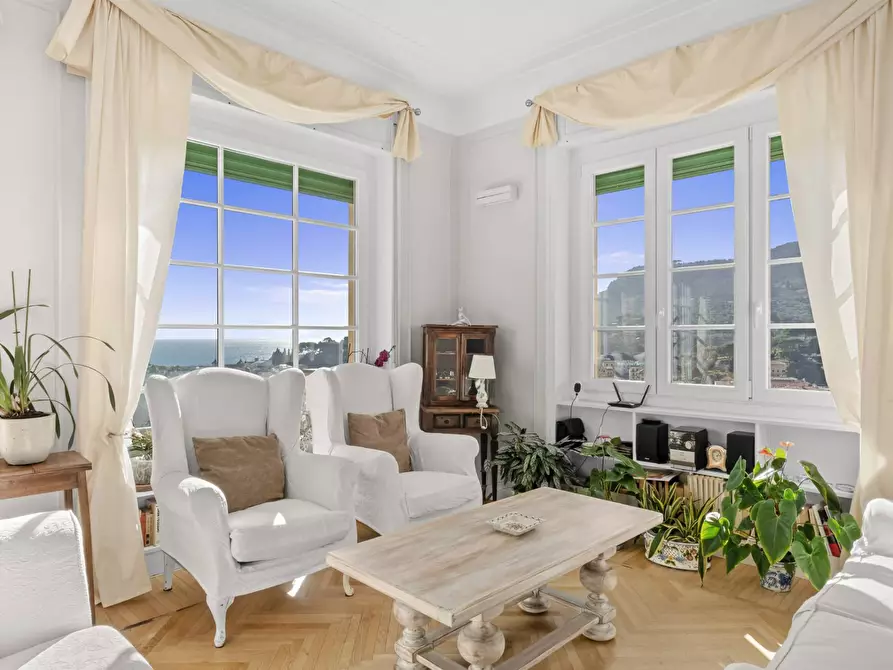 Immagine 6 di Appartamento in vendita  in Corso Nicolò Cuneo 43 a Rapallo