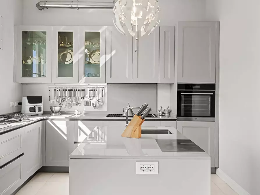 Immagine 15 di Appartamento in vendita  in Corso Nicolò Cuneo 43 a Rapallo