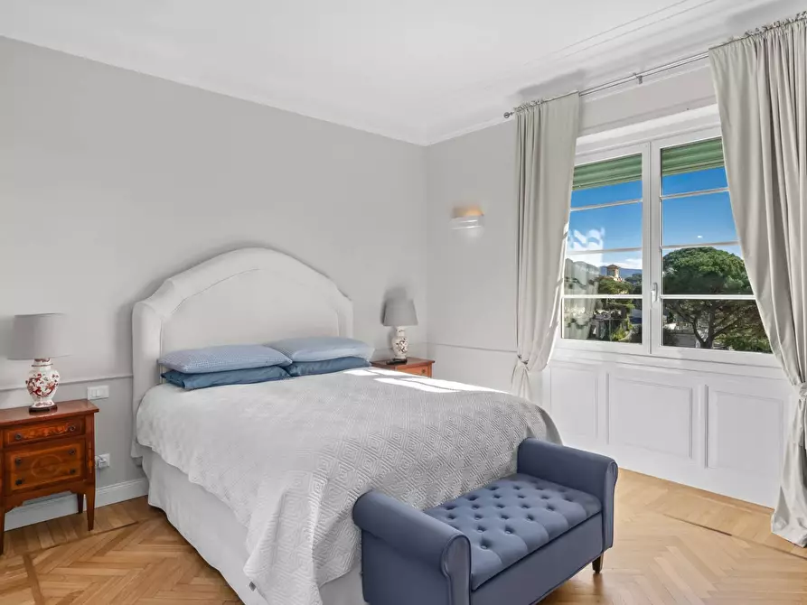 Immagine 17 di Appartamento in vendita  in Corso Nicolò Cuneo 43 a Rapallo