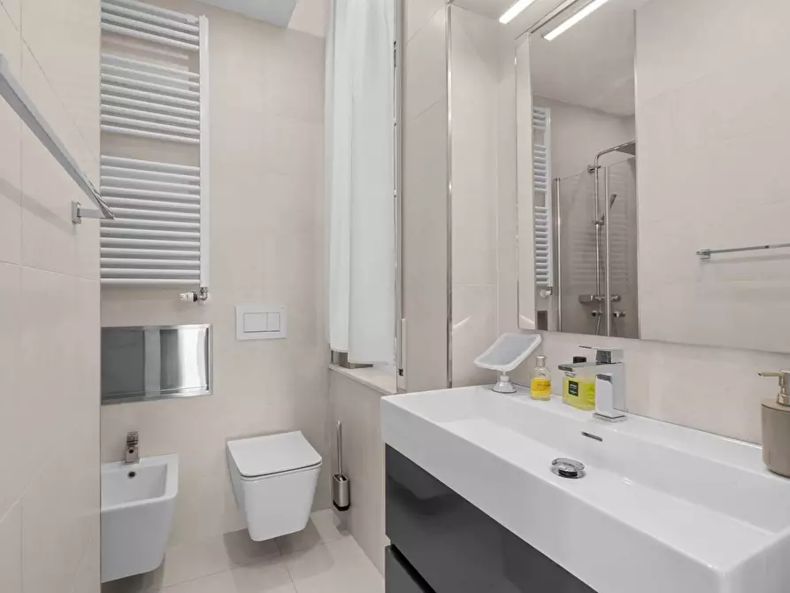 Immagine 24 di Appartamento in vendita  in Corso Nicolò Cuneo 43 a Rapallo