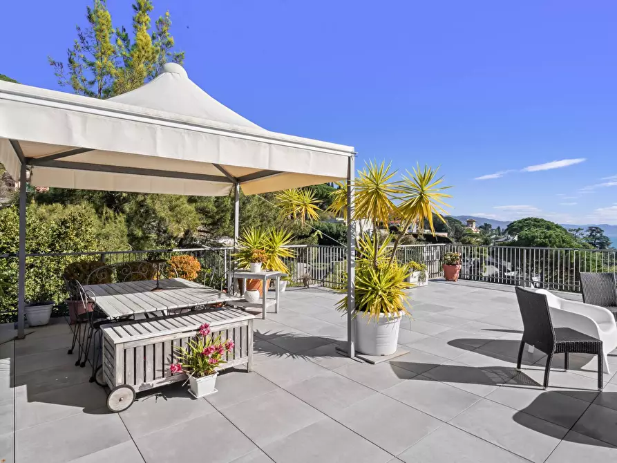 Immagine 25 di Appartamento in vendita  in Corso Nicolò Cuneo 43 a Rapallo