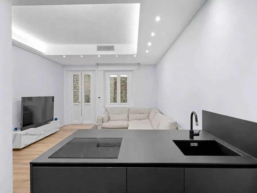 Immagine 1 di Appartamento in vendita  in Via Don Minzoni 15 a Rapallo