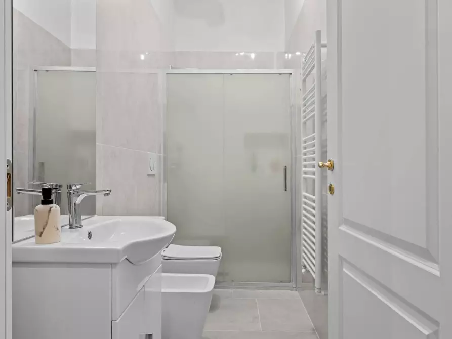 Immagine 28 di Appartamento in vendita  in Via Don Minzoni 15 a Rapallo