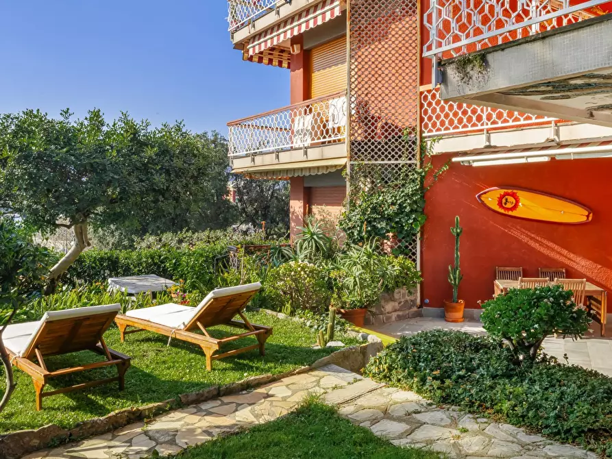 Immagine 13 di Appartamento in vendita  in Via Aurelia di Levante 95 a Rapallo