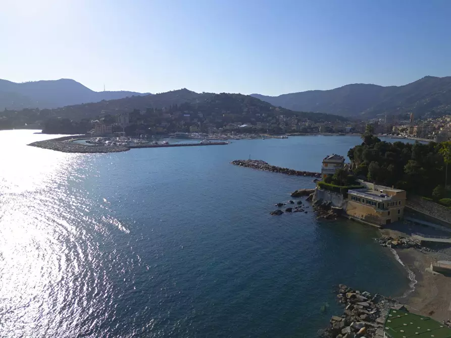 Immagine 24 di Appartamento in vendita  in Via Aurelia di Levante 95 a Rapallo