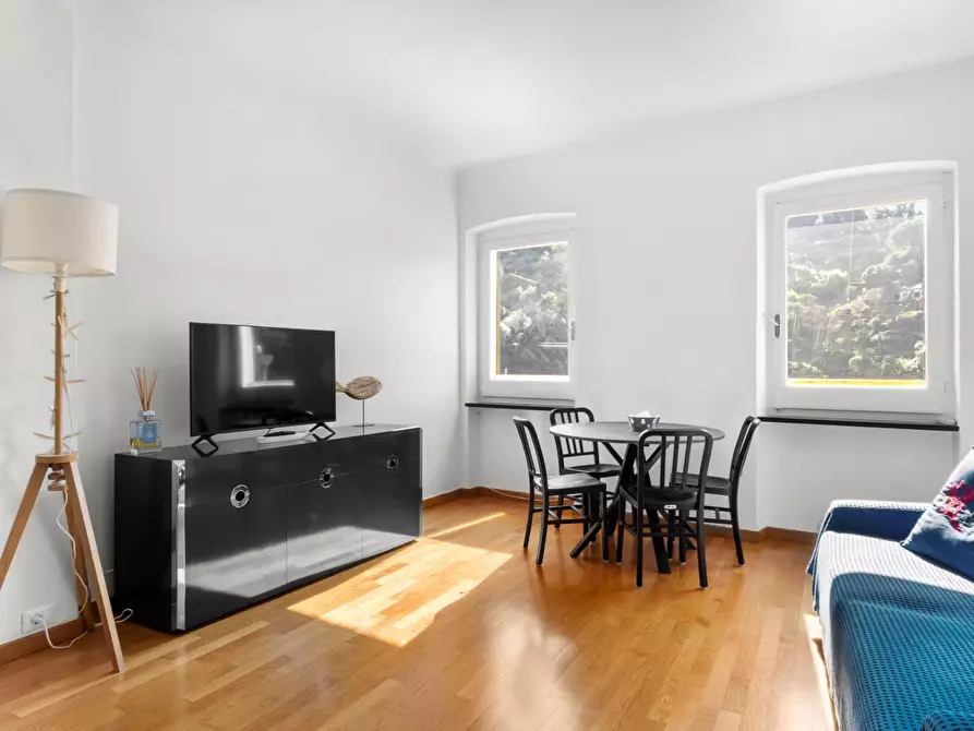 Immagine 5 di Appartamento in vendita  in Via duca degli Abruzzi 28 a Portofino