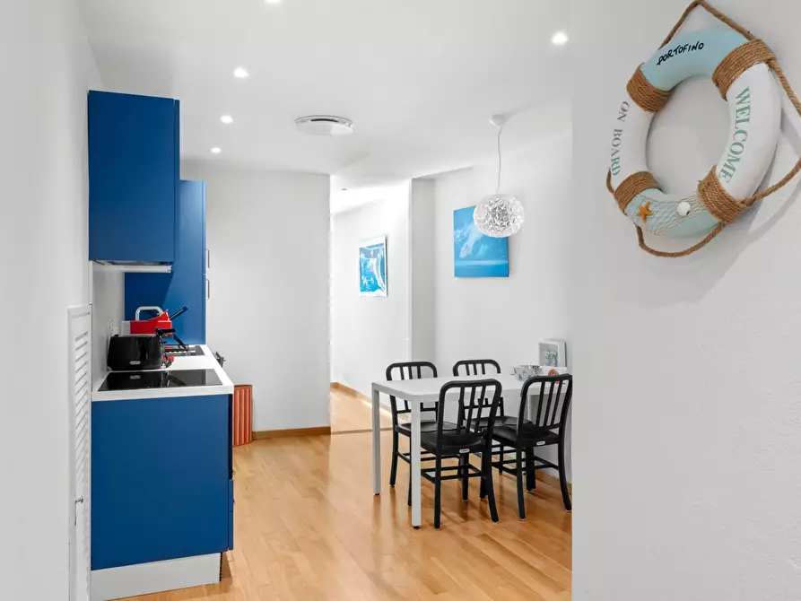 Immagine 10 di Appartamento in vendita  in Via duca degli Abruzzi 28 a Portofino