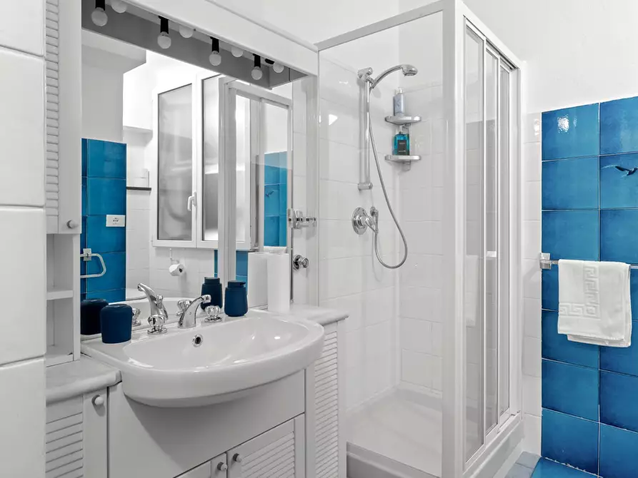 Immagine 19 di Appartamento in vendita  in Via duca degli Abruzzi 28 a Portofino