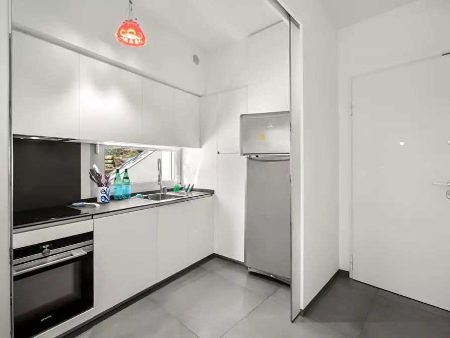 Immagine 8 di Appartamento in vendita  in Via Fioria 40 a Rapallo