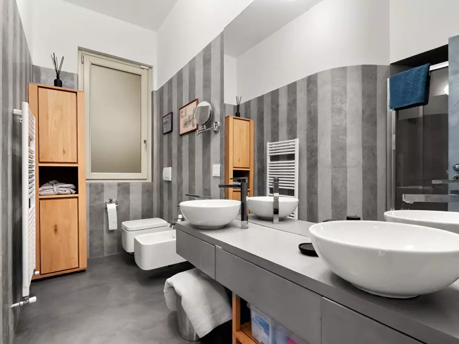 Immagine 19 di Appartamento in vendita  in Via Fioria 40 a Rapallo