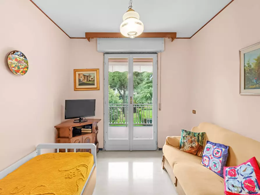 Immagine 15 di Appartamento in vendita  in Viale Negrotto Cambiaso 47 a Sestri Levante