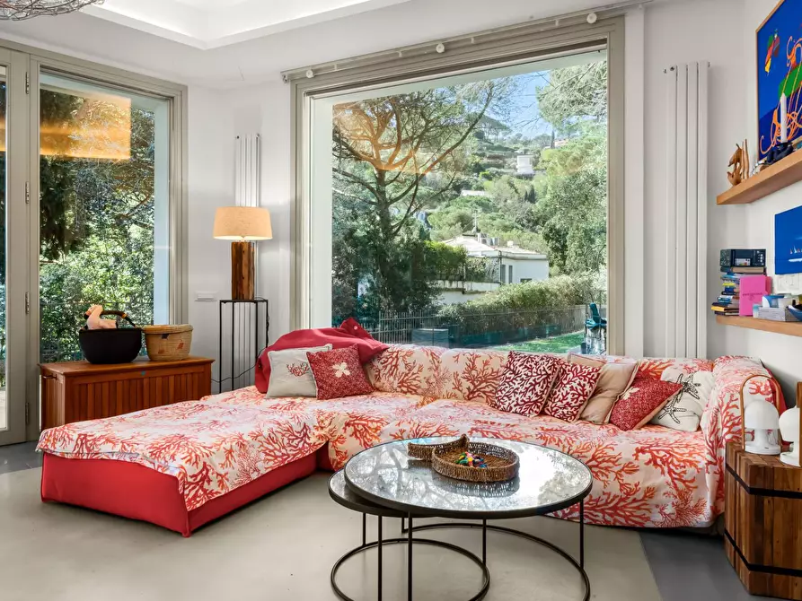 Immagine 3 di Appartamento in vendita  in Via Fioria 40 a Rapallo