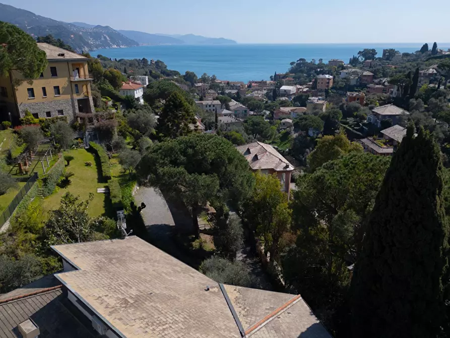 Immagine 31 di Appartamento in vendita  in Via Fioria 40 a Rapallo