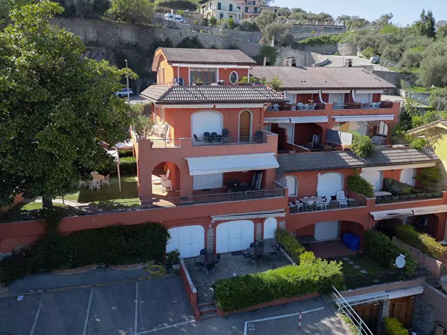 Immagine 12 di Appartamento in vendita  in Via Pietrafredda 41 a Rapallo
