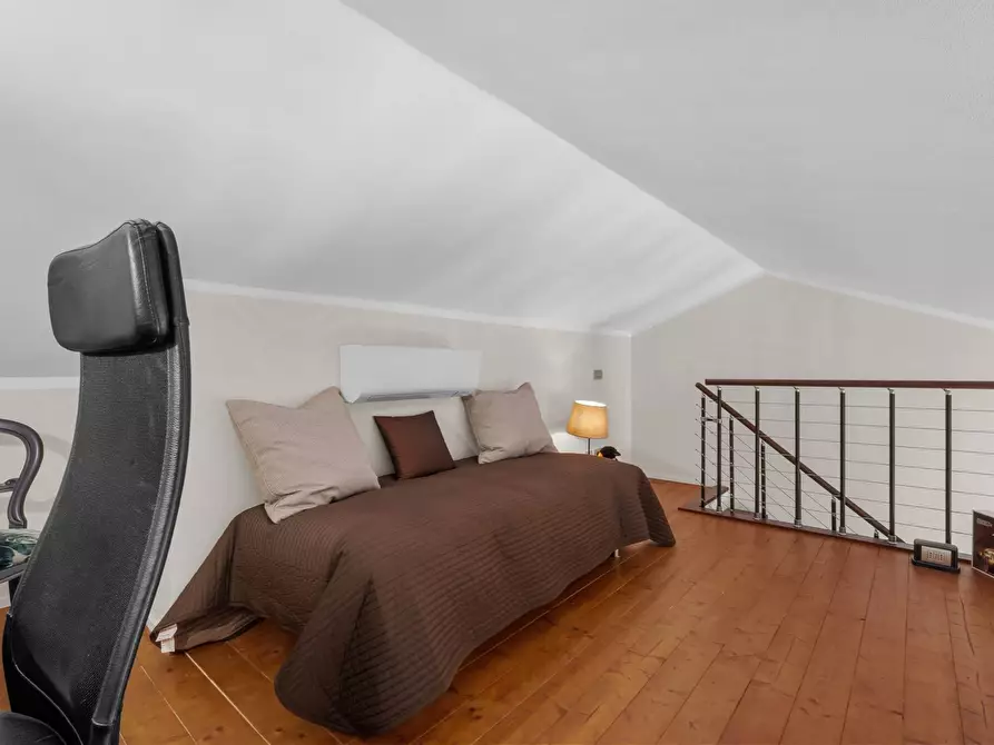 Immagine 21 di Villa in vendita  in via belvedere 18 a Avegno