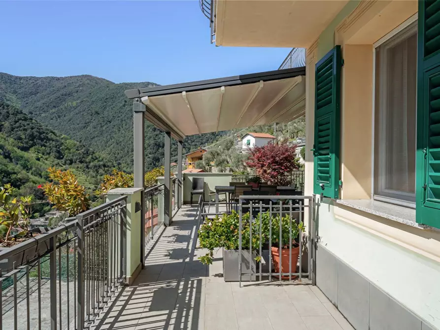 Immagine 32 di Villa in vendita  in via belvedere 18 a Avegno