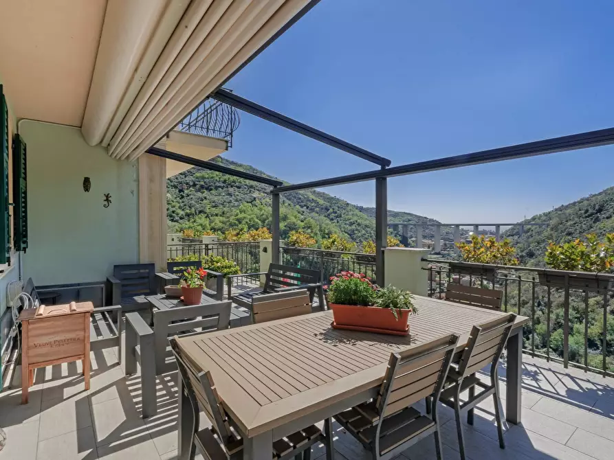 Immagine 35 di Villa in vendita  in via belvedere 18 a Avegno
