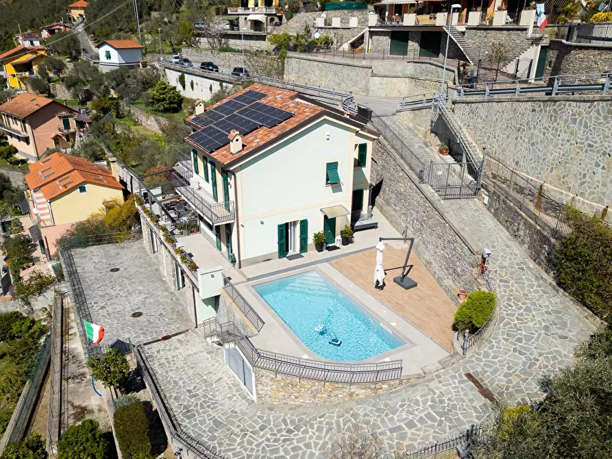Immagine 39 di Villa in vendita  in via belvedere 18 a Avegno