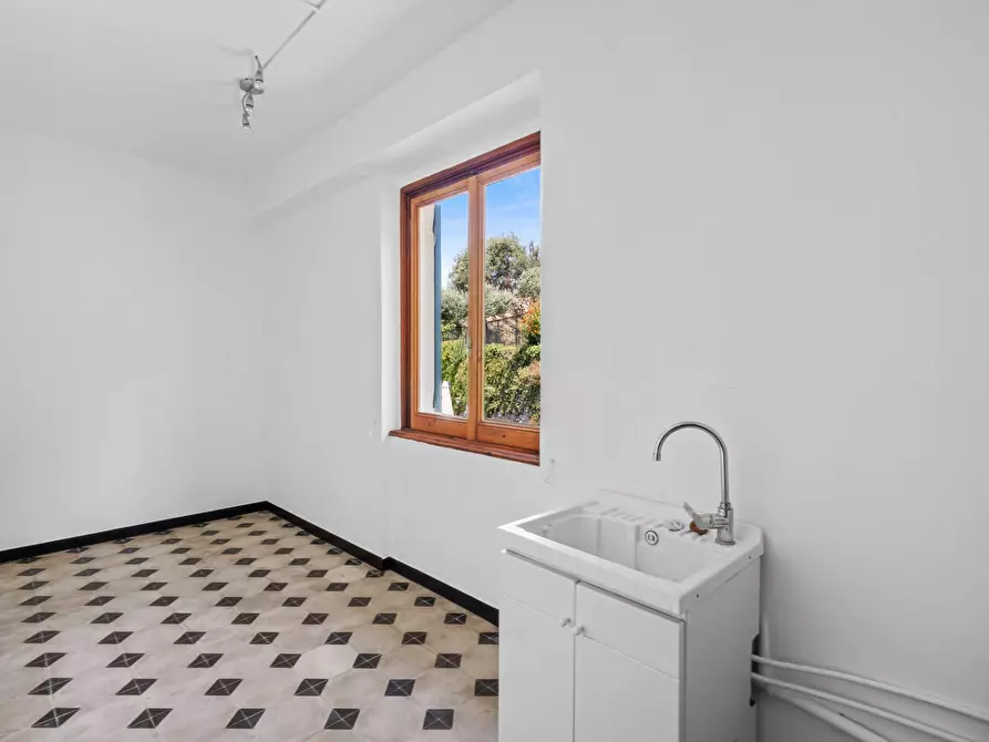 Immagine 21 di Attico in vendita  in via dei Pini 4 a Pieve Ligure