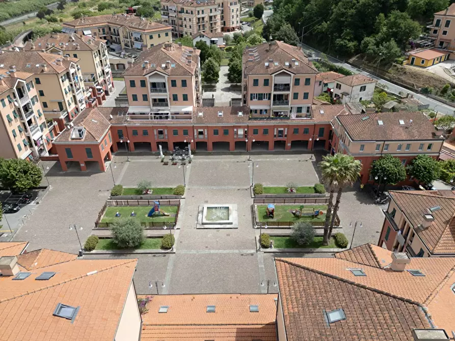 Immagine 1 di Appartamento in vendita  in Piazza Aldo Moro 21 a Avegno