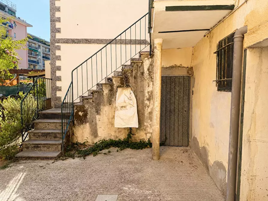 Immagine 13 di Appartamento in affitto  in via privata luisa 7 a Rapallo