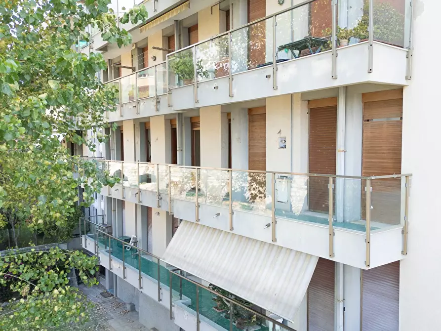 Immagine 18 di Appartamento in vendita  in Corso Italia 28 a Genova