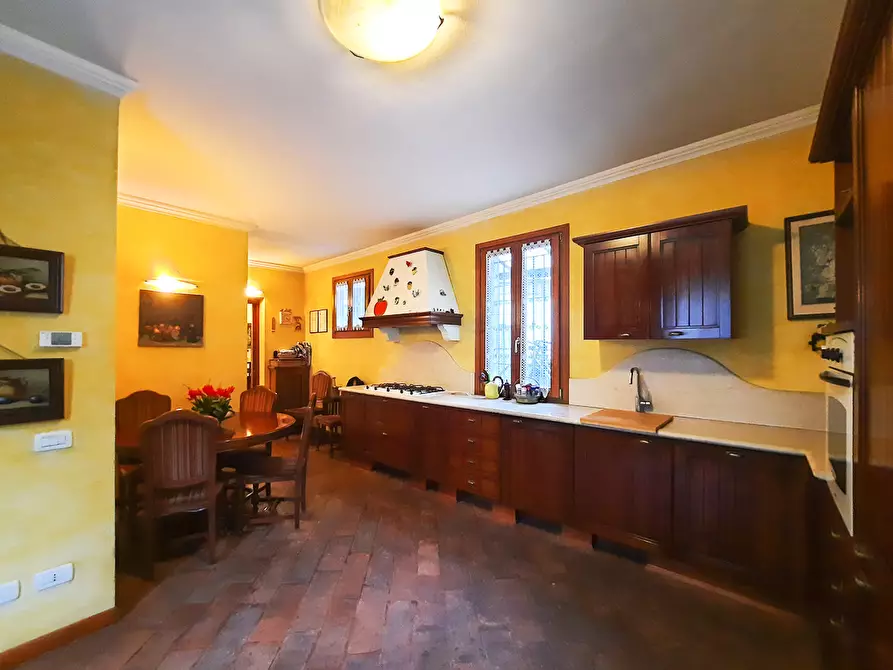 Immagine 20 di Casa semindipendente in vendita  in Via Costalunga 290 a Brescia