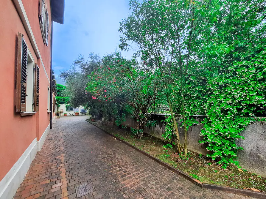 Immagine 8 di Casa semindipendente in vendita  in Via Costalunga 290 a Brescia