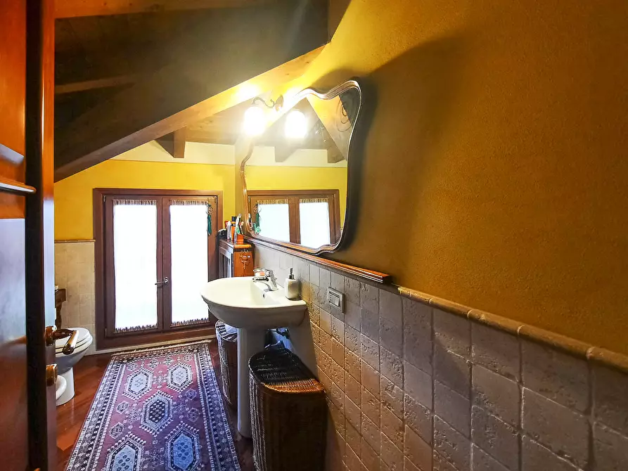 Immagine 59 di Casa semindipendente in vendita  in Via Costalunga 290 a Brescia