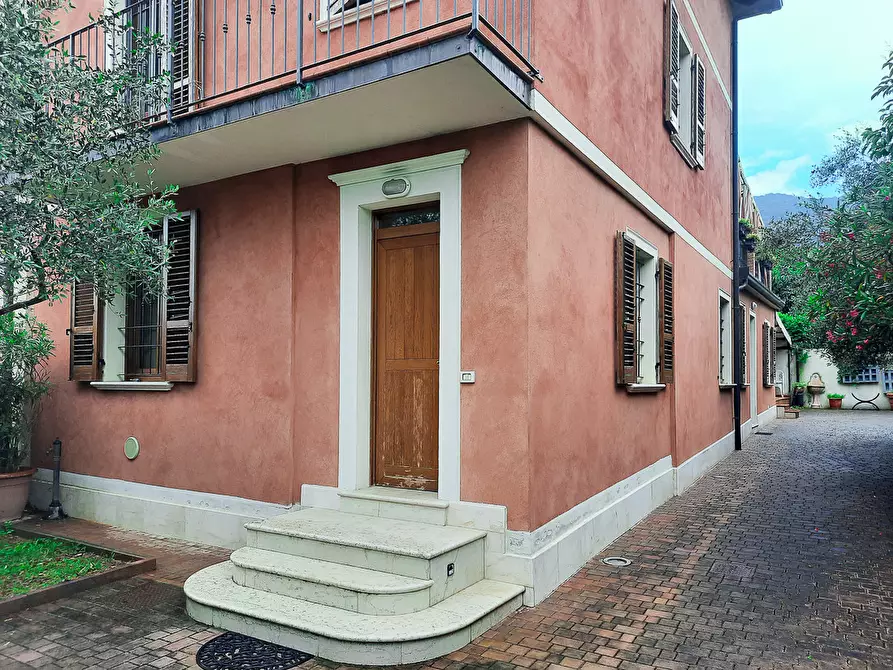 Immagine 4 di Casa semindipendente in vendita  in Via Costalunga 290 a Brescia