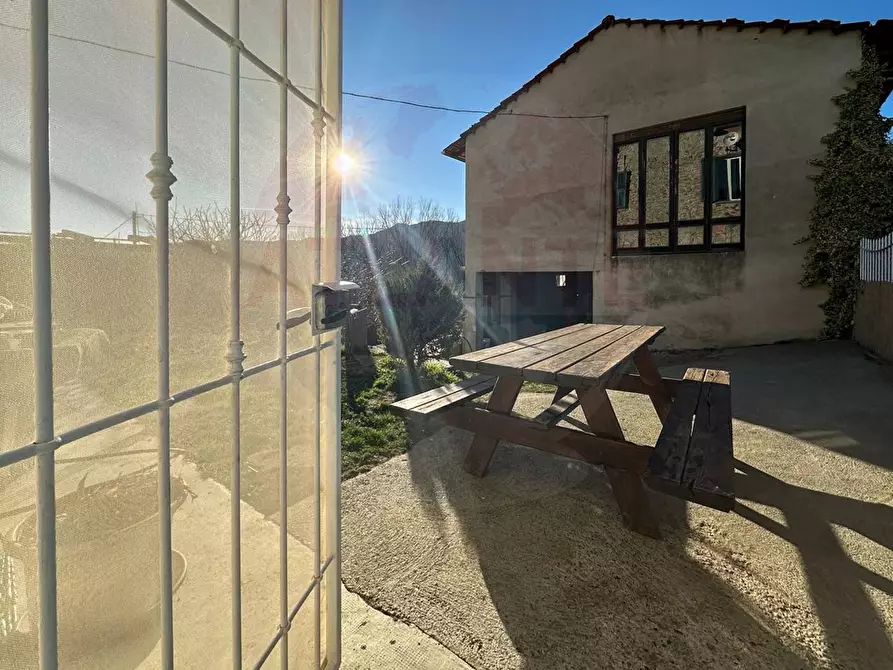 Immagine 20 di Casa indipendente in vendita  in Regione Molli 50 a Alice Bel Colle