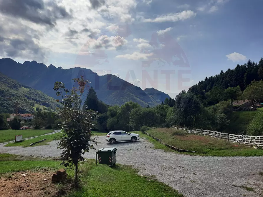 Immagine 14 di Rustico / casale in vendita  in via Rucca a Zone