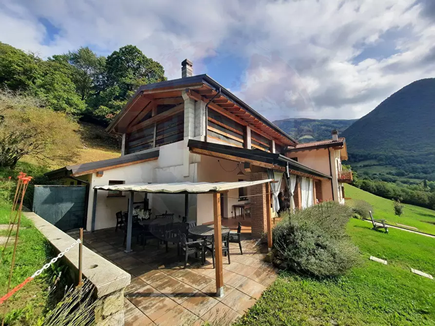 Immagine 20 di Rustico / casale in vendita  in via Rucca a Zone