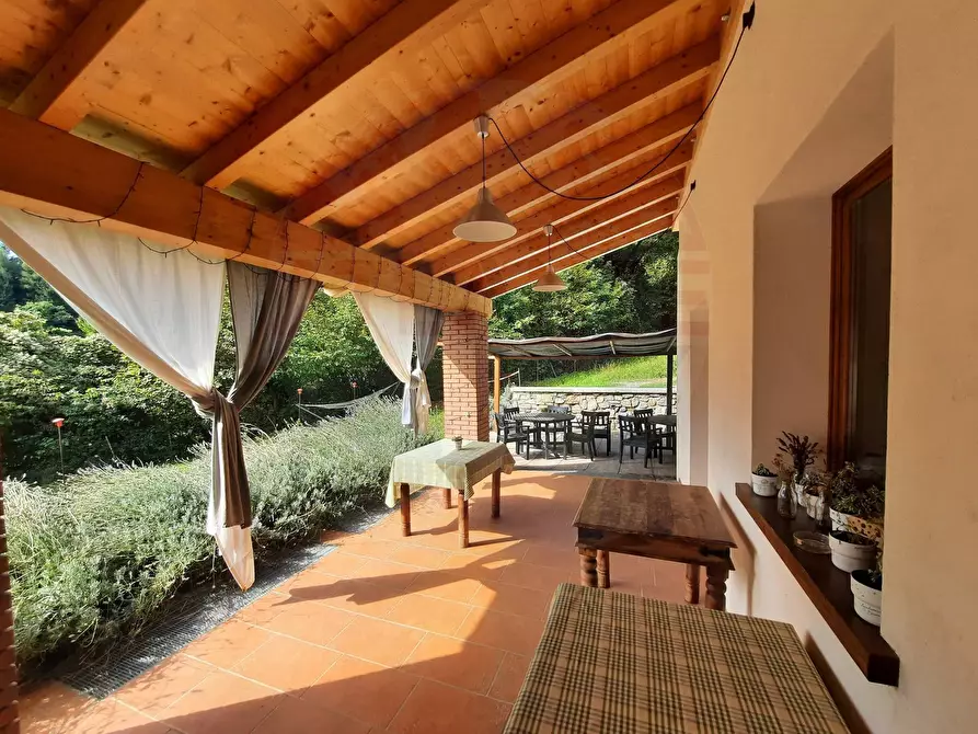 Immagine 22 di Rustico / casale in vendita  in via Rucca a Zone