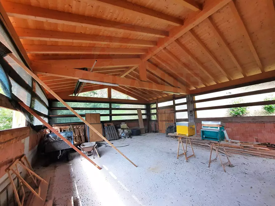 Immagine 35 di Rustico / casale in vendita  in via Rucca a Zone