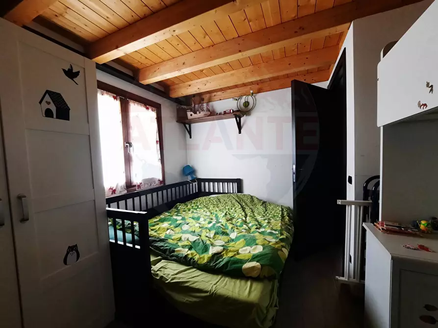 Immagine 42 di Rustico / casale in vendita  in via Rucca a Zone