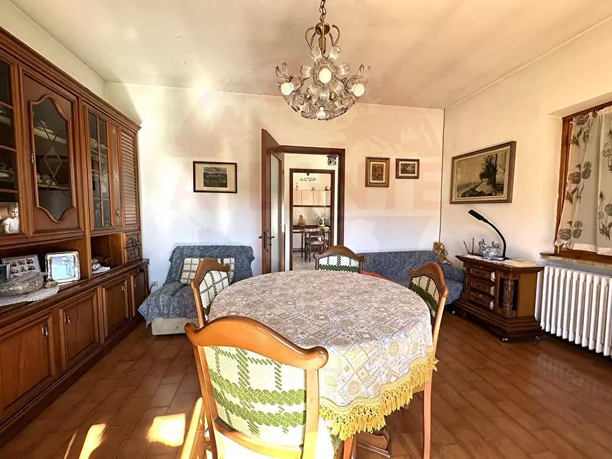 Immagine 15 di Casa semindipendente in vendita  in Regione Isole 11 a Alice Bel Colle