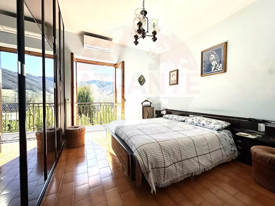 Immagine 19 di Casa semindipendente in vendita  in Regione Isole 11 a Alice Bel Colle