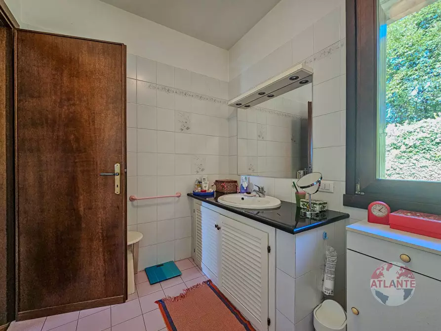 Immagine 51 di Casa semindipendente in vendita  in Via Burago 10 a Salò