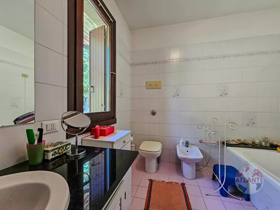 Immagine 55 di Casa semindipendente in vendita  in Via Burago 10 a Salò