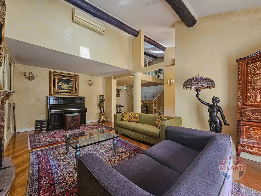 Immagine 23 di Appartamento in vendita  in Via Nino Bixio 50 a Brescia