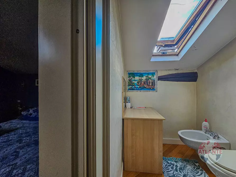 Immagine 57 di Appartamento in vendita  in Via Nino Bixio 50 a Brescia