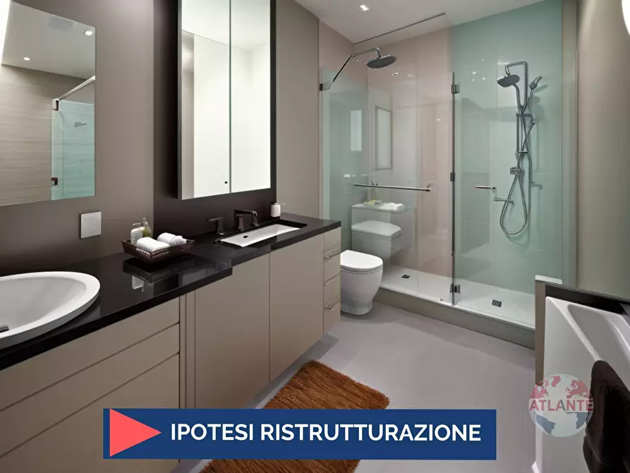 Immagine 52 di Casa semindipendente in vendita  in Via Burago 10 a Salò